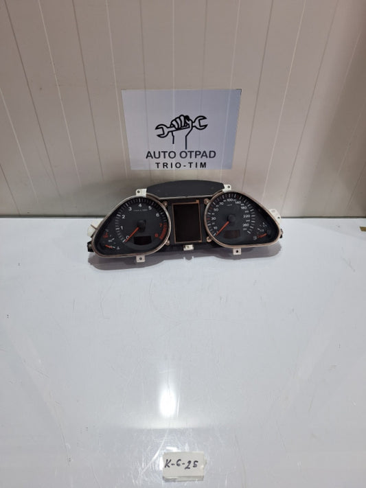 Kilometar sat audi a6 4f c6 2.4 automatik 4f0920931t 4f0910930c instrument cluster speedometer