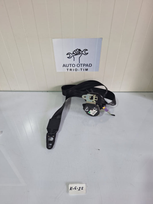 Prednji desni pojas audi a6 4f c6 2004-2010 crni