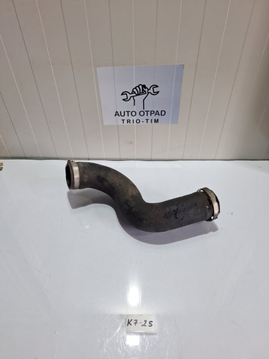 Crijevo interkulera audi a4 b8 2.0tdi 2.0 tdi 8k0145737K TURBO INTERCOOLER HOSE PIPE FOR AUDI A4 A5 2.0 TDI 8K0145737K