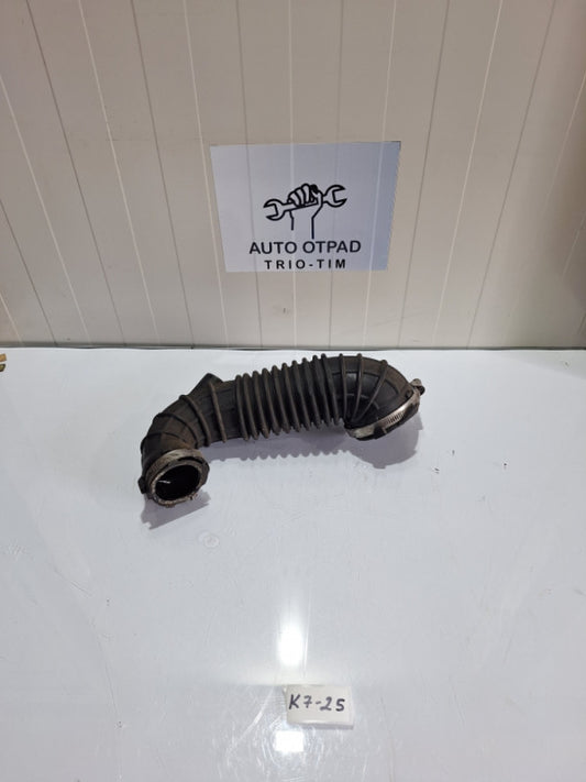 Crijevo zraka audi a4 b8 2.0tdi 2.0 tdi 03g129629 Audi A4 B8 8K5 03G129629 Intake Hose Intake Pipe 2.0 TDI