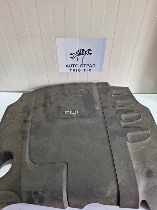 Poklopac motora audi a4 b8 2.0tdi 03l103925L