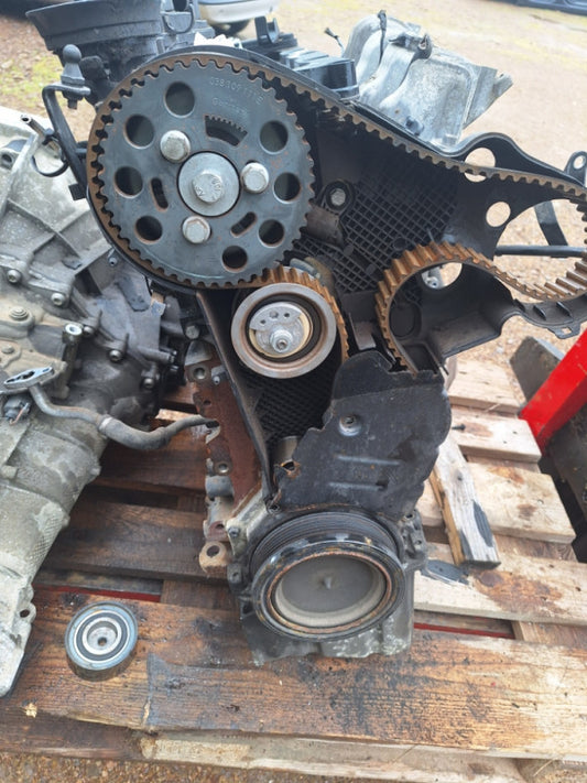 Motor audi a4 b8 2.0tdi 2.0 tdi CAG 100kw 105kw