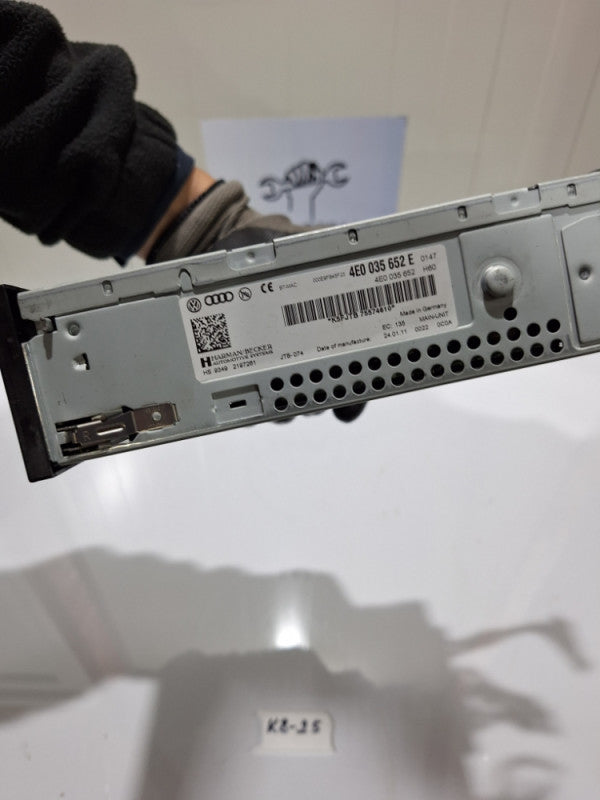 Audi multimedija audi a6 4f c6 4e0035652A Audi A6 Avant 4F5, C6 2.0 Tdi Navigation Unit 4E0035652A