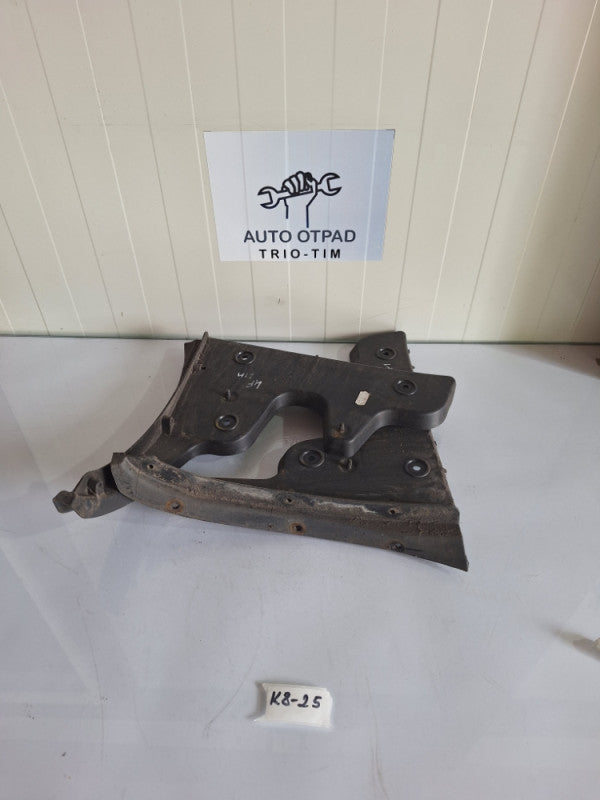 Zadnji nosaci nosac branika audi a6 4f c6 limuzina