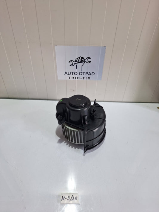 Ventilator kabine audi q7 4l