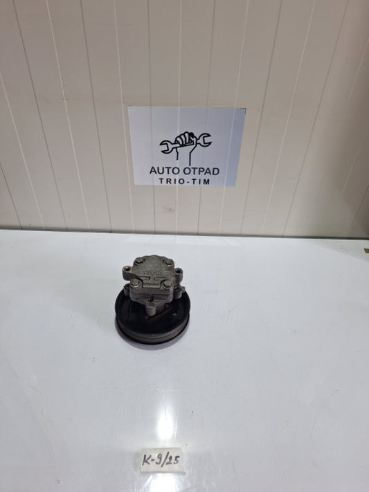 Servo pumpa audi q7 4l 7l8422154 3.0tdi 3.0 tdi