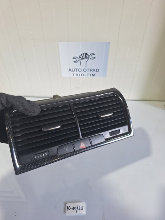 Srednja ventilacija puhaljka audi q7 4l