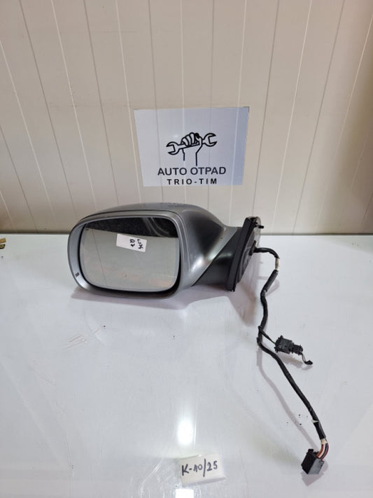 Lijevi retrovizor audi q7 4l 4l1857410e