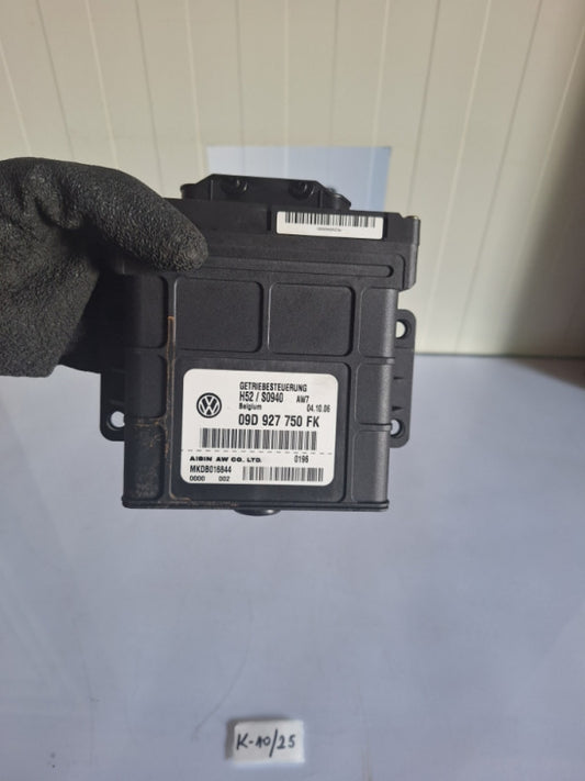 Modul ecu mjenjaca audi q7 4l 09d927750FK