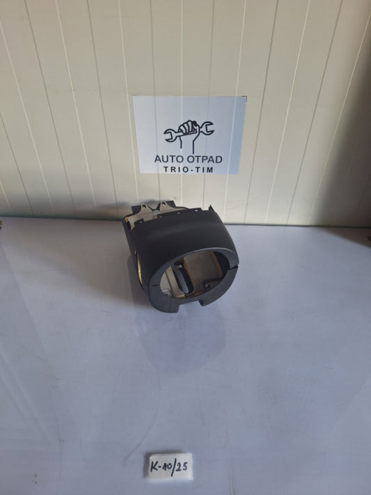 Plastika oko volana audi q7 4l