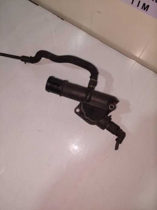 Kuciste termostata audi a6 4f c6 2.0tdi 2.0 tdi 03l121132A