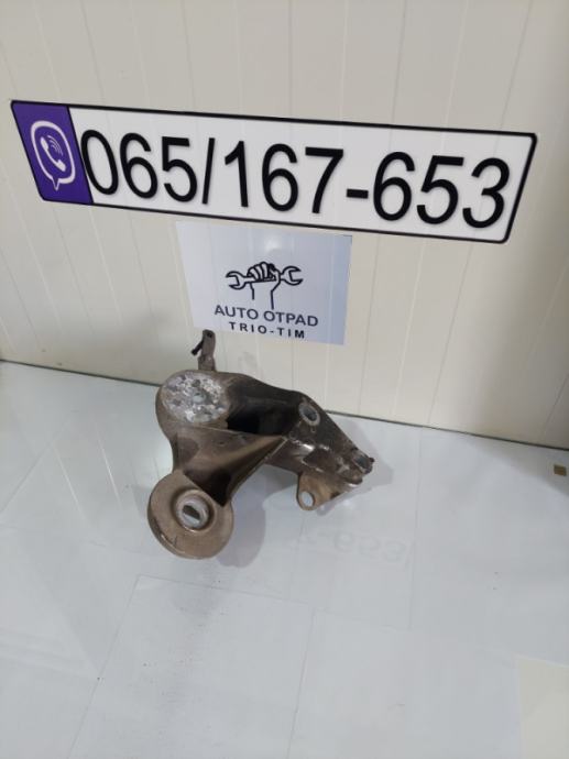 Nosac motora audi a6 4f c6 desni 4f0199352M
