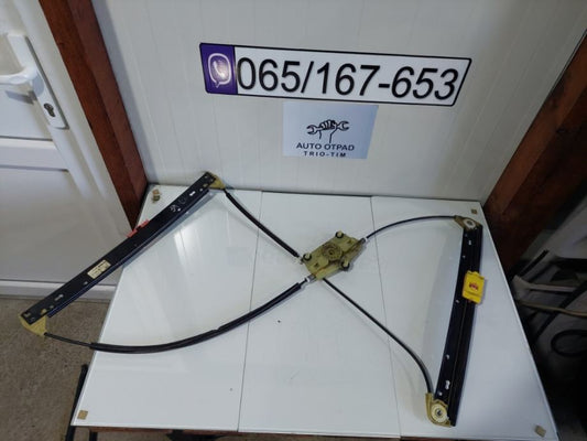 Prednji desni podizac audi a6 4f c6