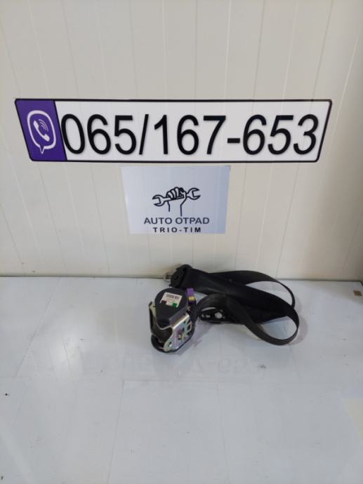 Prednji desni pojas audi q7 4l 605728300